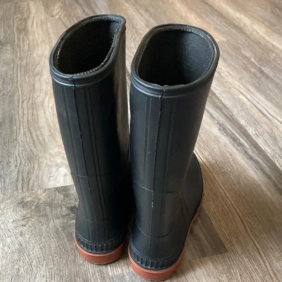 Kids Black Rubber Boots - Picture 5 of 6